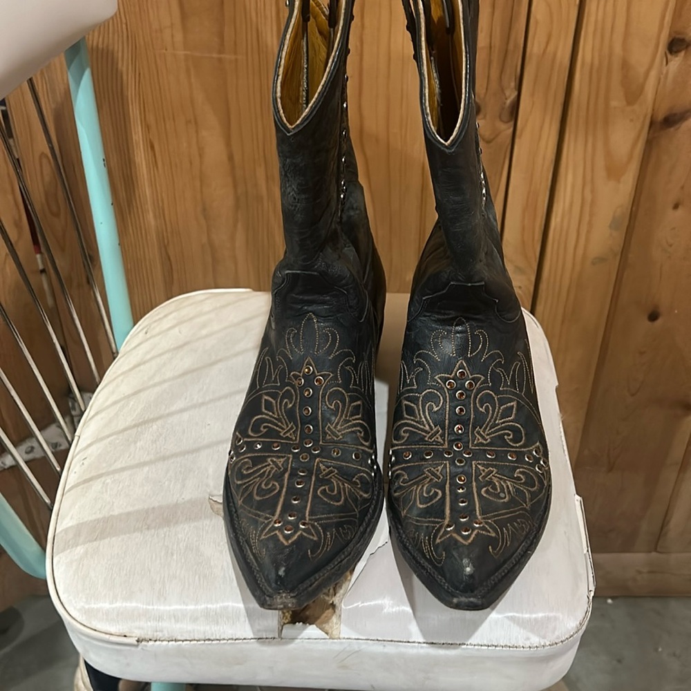 Old gringo boots